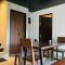 Couple Room near Clark (Casa Isabela)