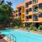 PorterHouse Beach Hotel