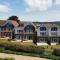 Apartment 11, Silver Cove