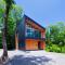 Credence Chalets by HHG