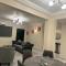 After 5 Apartment 2 3 spacious en-suite bedrooms - Freetown