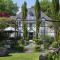 The Cors Country House