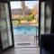 2 Op Terblanche Guesthouse
