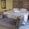 Kgatholoha guest house