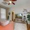 Mountain Bungalow-Walk to Downtown/Bikers Dream!