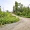 Welcoming Wasilla Cabin with Patio!