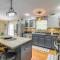 Lakefront Home with Hot Tub - 15 Mi to Dollywood! - 赛维尔维尔