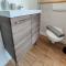 Chambre Iroise avec salle de bains privative dans une résidence avec salon et cuisine partagés - Brest