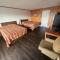 Pinelodge Motel