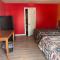 Pinelodge Motel