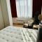 Urbanstay Suites - Grand Place 2 Bd Apartment - Брюссель