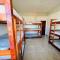 Hostel Meio do Mundo