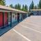 Charm Motel & Suites