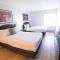 Les Suites Hotel Ottawa