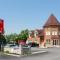 Super 5 Inn