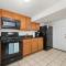 Walk to Train l Near attractions and ORD l Free Parking l Patio - شيكاغو