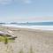 Oceanfront Smith River Cottage Beach Access!