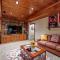 Theater Room! Waterfront Family Haven in Salisbury