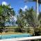 Ohana - Beachfront Holiday House
