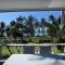 Ohana - Beachfront Holiday House - South Mission Beach