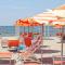 2 Bedroom Cozy Apartment In Viareggio