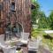 Tiny House, podkrovní apartmán a apartmán s výhledem do zahrady