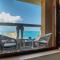 La Mer spacious Apartment with a Sea View