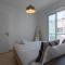 Chloris 3- Bedroom Apartment W/Pool in Larnaca