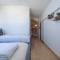 Chloris 3- Bedroom Apartment W/Pool in Larnaca