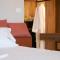 Azar Luxury Suites