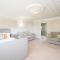 Stag Hen Party House - Pool HotTub Bar & Sauna