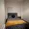 Ground Floor Two Bed Cairo Street - 沃灵顿