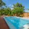 Suite 3 at Island Pearl Gold Standard Certified