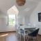 Panoramic spacious 3 bedroom apartment