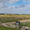 Links Bay - 100 yards from beach and golf course