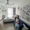 Contemporary 2R2B Studio 10 minutes from KLCC - 吉隆坡