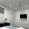 Inviting 2-Bed Apartment in Ilford