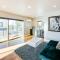 Denver Retreat with Rooftop Deck and Mountain Views - 恩格尔伍德