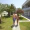 Sun Palace Hotel Resort & Spa