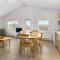 Seabreeze Aboiteau Cottage - beach access
