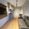 Haus Stay. APARTAMENTO COM QUARTO & SALA. LUXO. MOEMA.