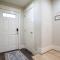 Exquisite Central Townhome with Spacious Loft and Gourmet Kitchen