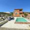 Awesome Home In Cruzy With Outdoor Swimming Pool, 3 Bedrooms And Wifi - Cruzy