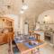 Nice Home In Borgo Doneglia With Kitchenette - Borgo dʼOneglia