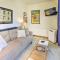 Walk to Cafes! Storybook-Style Fairbanks Studio