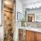 Walk to Cafes! Storybook-Style Fairbanks Studio