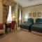 Royal Exchange Hotel