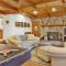 Knickerbocker Retreat- Hot Tub- Game Tables - بيغ بير لاكي