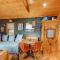 Scott's Twin Lakes Resort - Cinco Cabin - Conover