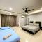 Modern Stylish Double Storey 5Room 9Pax @Icon city